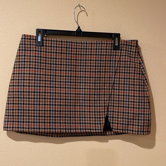 NWT A.L.C. Rylee Houndstooth Wool Skirt - Picture 4 of 7